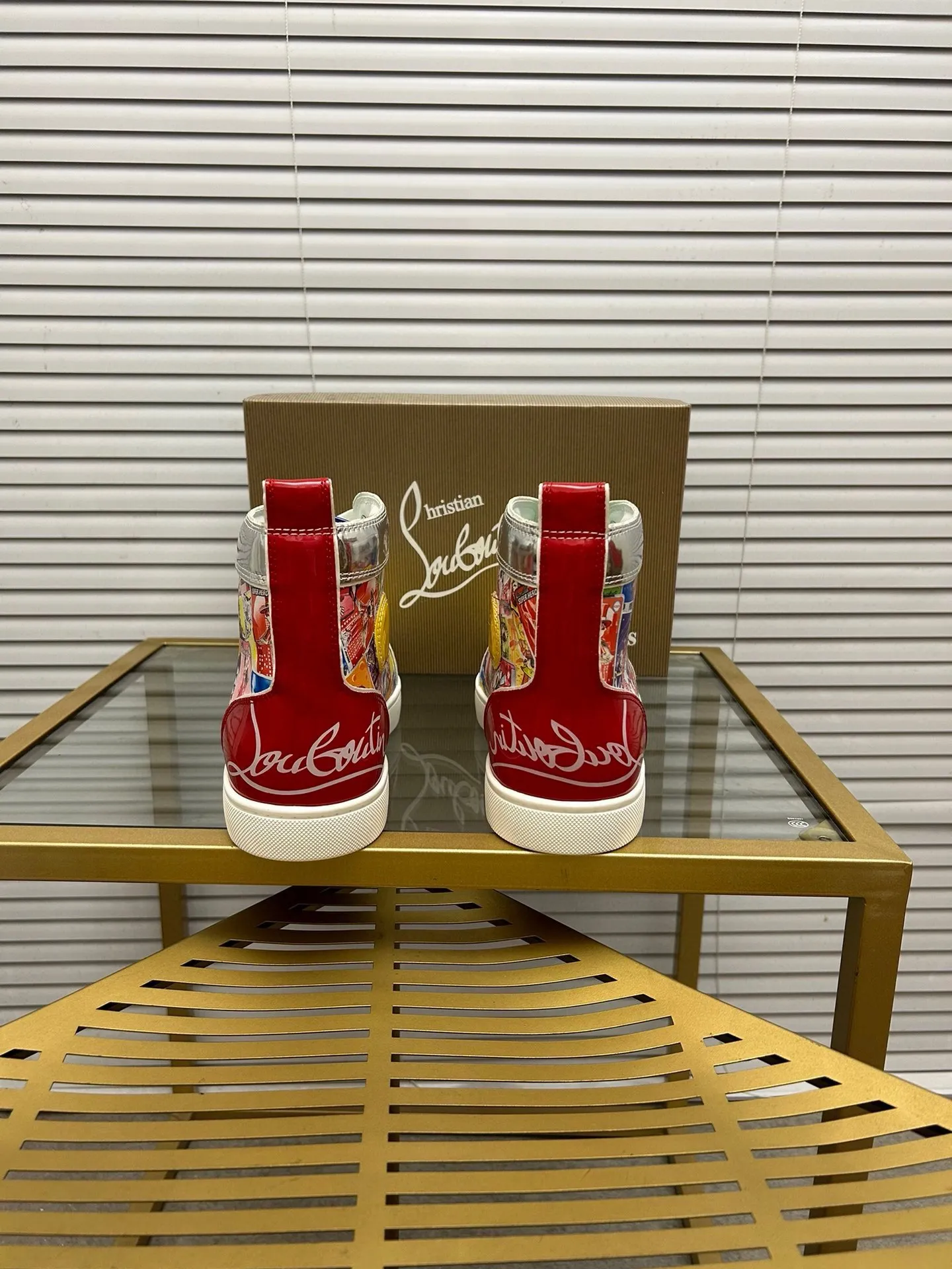 (Customized model) Ex-factory price is 540. christian louboutin (CL red sole shoes) counter series, casual sneakers for couples 📢 📢 📢 Exclusive hot style release 🎈🎈💪 Movable latex feet 👻 Finished outsole line [Proud] 😝Female 35-40# Male 38#-46, global supply😝 [Top version]: Original imported genuine leather upper, top original leather lining, original molded TPU outsole, original 1:1 detail processing, original shoe last,